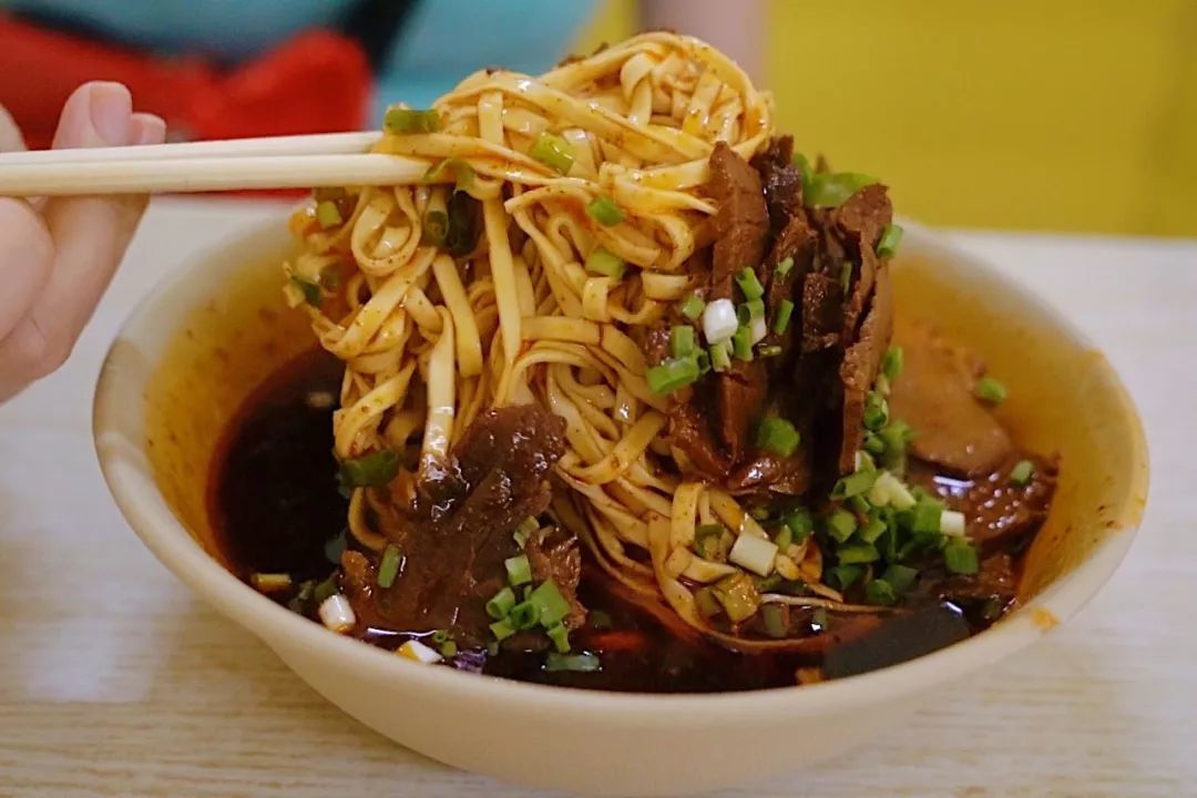 武汉美食暴击:4天吃20家店,总结出一份懒人清单必吃榜