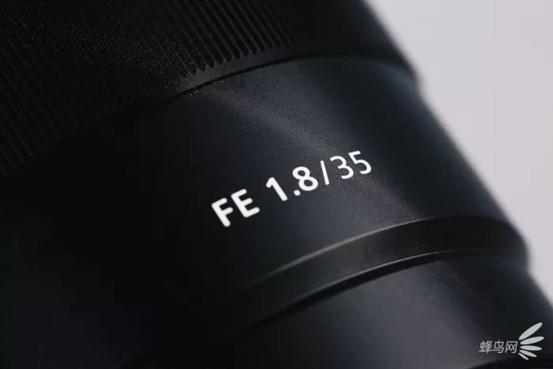 全能挂机镜头 索尼FE 35mm F1.8全面评测