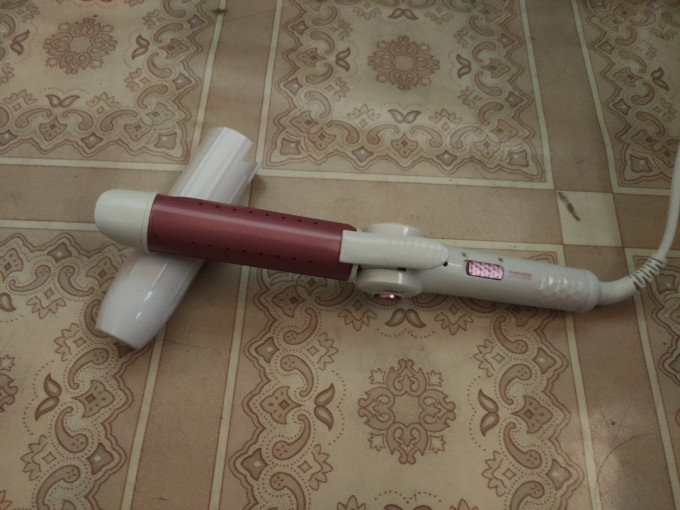 美发造型器
