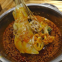 乐山，全国最好吃的地方，跷脚牛肉、钵钵鸡、甜皮鸭…最全美食地图来了！