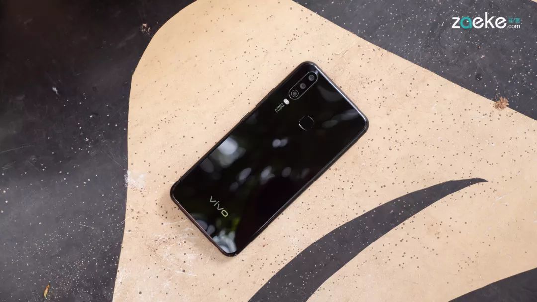 便宜又大碗的vivo U3x，也许是入门级市场的“深水炸弹”