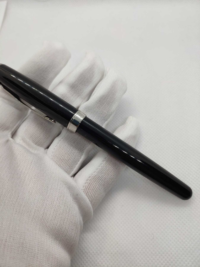 经典的派克03款卓尔18k金笔