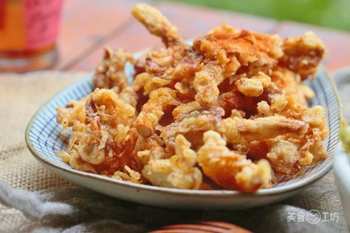 面粉里裹一裹,蔬菜吃出肉味来!