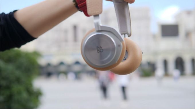「科技美学」降噪耳机 | Bose/索尼/B&O/微软对比测试