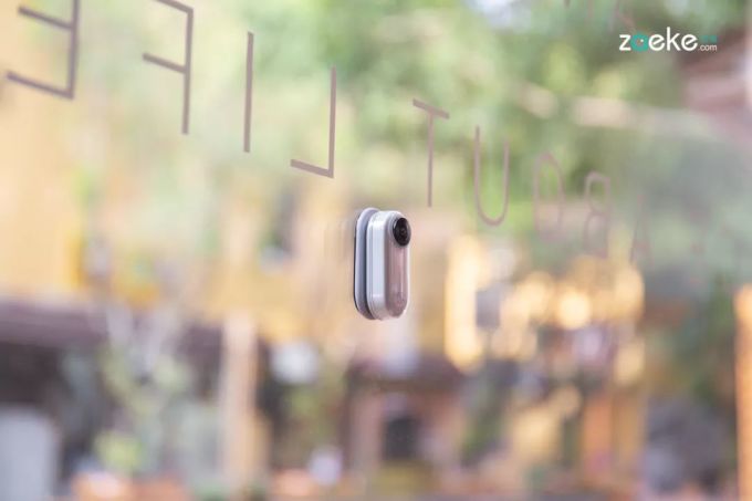 小巧如拇指的 Insta360 GO,是一款乐趣取向的 Vlog 神器