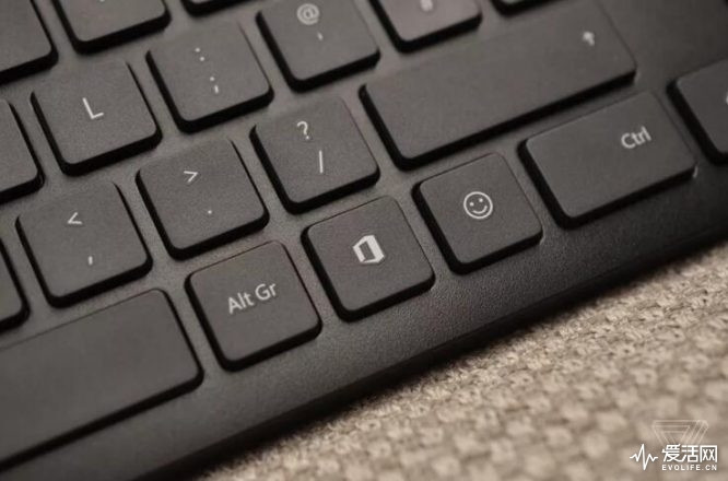 新的快捷组合键将要出现：微软在键盘上加入Office和表情功能键