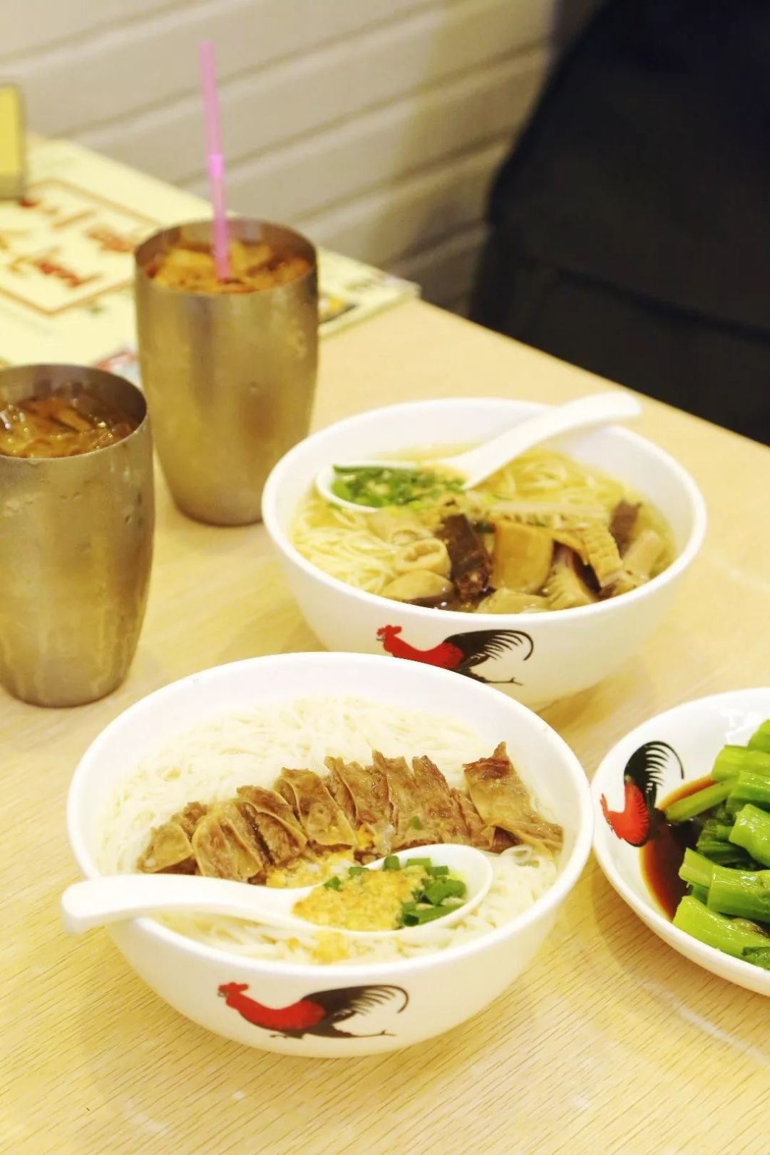 在深圳想吃这种「大锅炖煮」的牛腩,太难了!