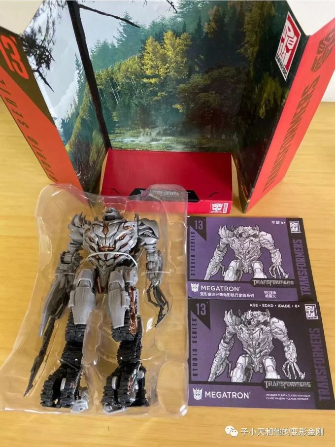 【评玩具】子小天:Movie杨测评《变形金刚 SS13 V级威震天加DNA DK09配件包》