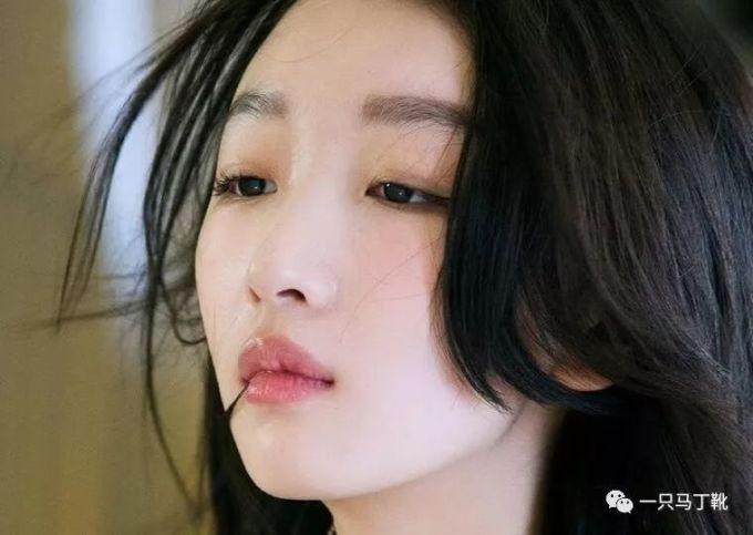 单眼皮、内双眼、肿泡眼...如何根据眼型画好眼影？
