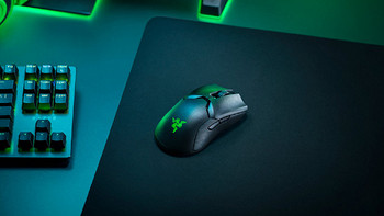 FOCUS+引擎、仅重74g：RAZER 雷蛇毒蝰终极版 无线鼠标 开售