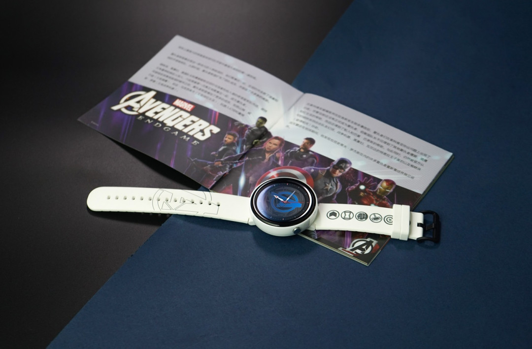 华米 Amazfit 智能手表2 复仇者联盟系列预售开启,限量5000部
