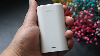 小巧便携是最大优点 iWALK口袋宝10000评测