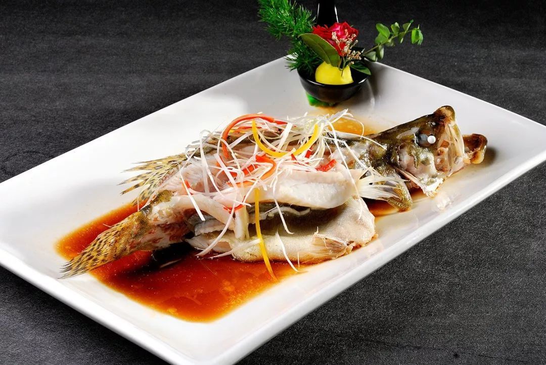 广东土豪：鲍参翅肚，都不如一碗豉油捞饭！