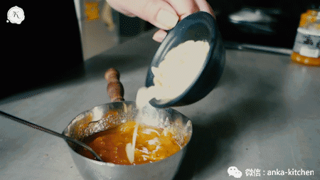 毫不费力就能完成的德式甜品——果酱馅烤苹果