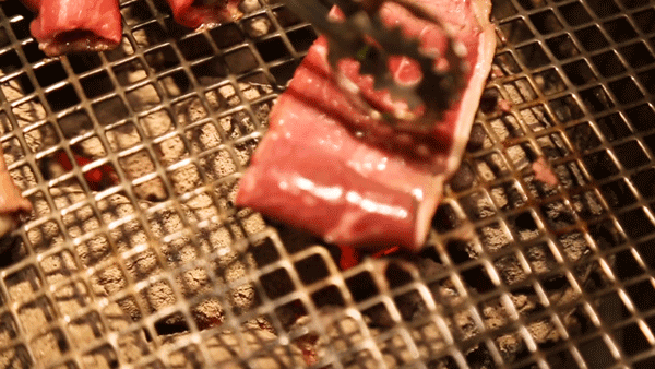 3.gif 超火的「日本烧肉游乐园」来了!想去东郊打卡!