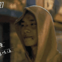 易烊千玺的乞丐帽衫，怎么就让朋友圈的女孩集体高潮了？