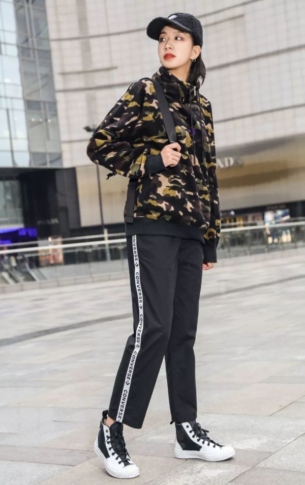 花最少的钱买最尖的货,运动潮服推荐!