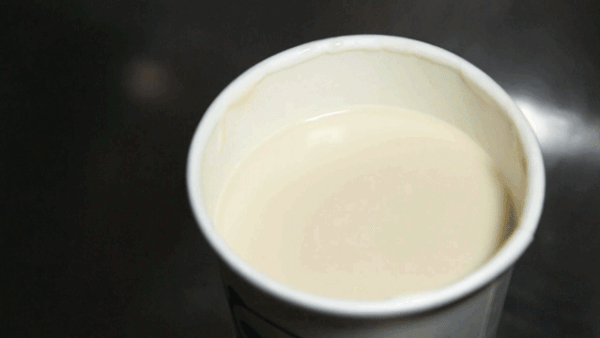 每次都想从北上广打包的「豆乳奶茶」,成都终于有了!