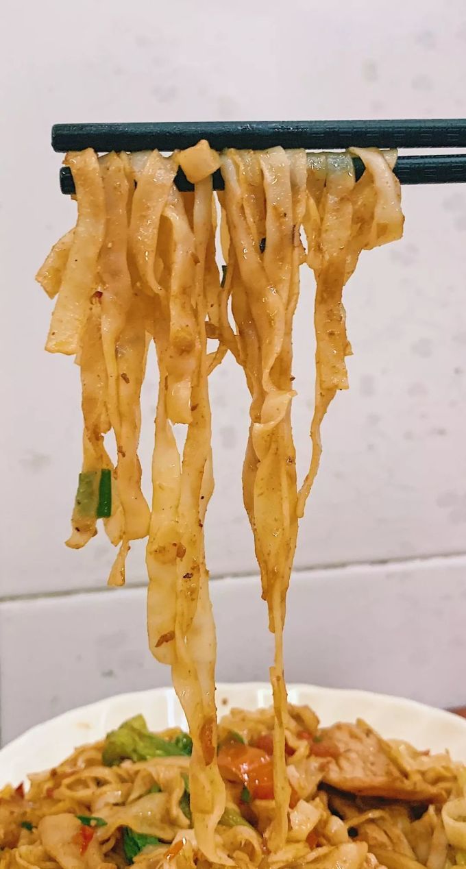 一家小店全城送,半个广西搬回家?