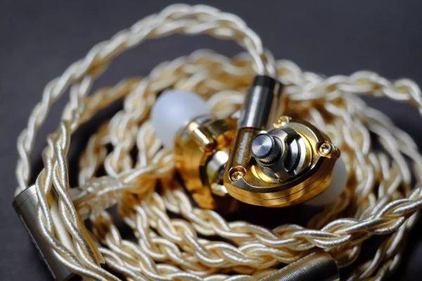 【21世纪蒸汽朋克异闻·下】Acoustune HS1695Ti主观体验报告