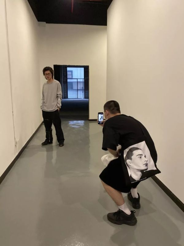 微信图片_20191104125734.jpg 在广州「中大」混了一年,他做了一件同龄人意想不到的事
