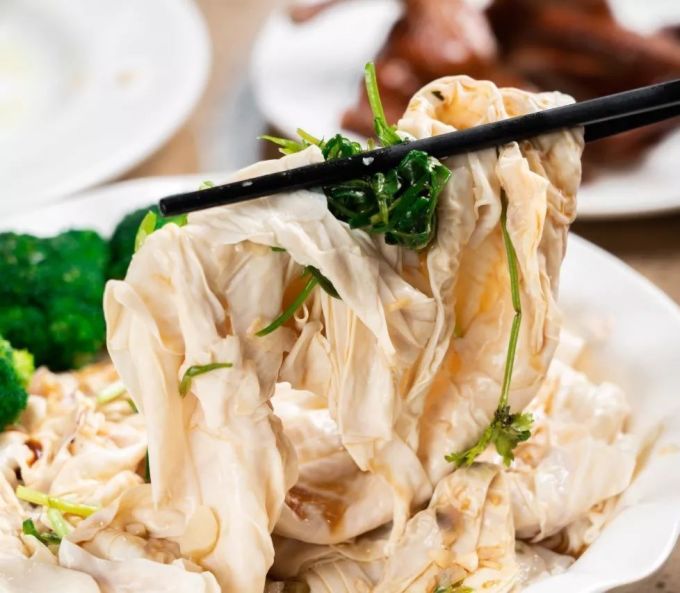 偶济轩云吞.jpg 连爸妈都心动的乳鸽皇,你一定要来试试...