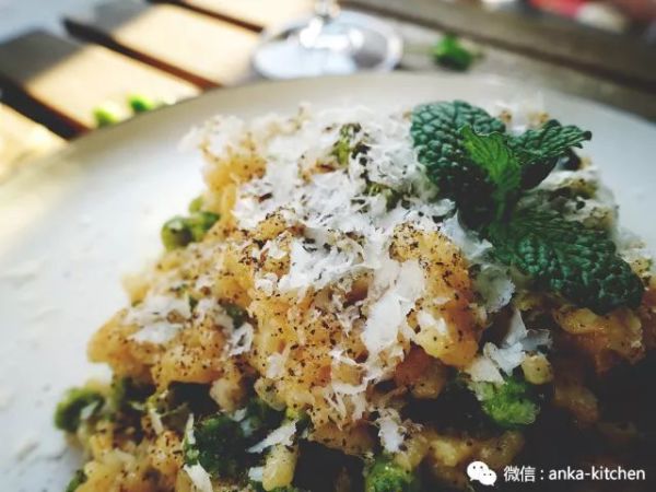 三十分钟就能搞定一个四季皆宜的意大利烩饭【安卡西厨】