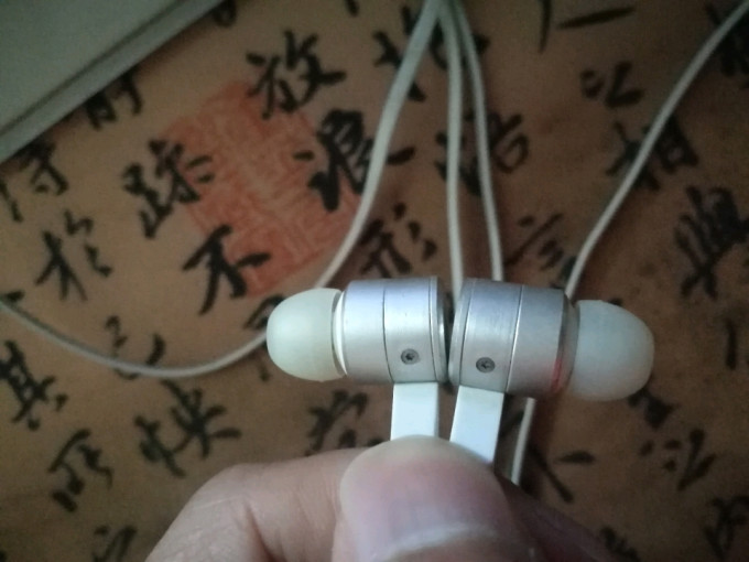 荣耀耳机