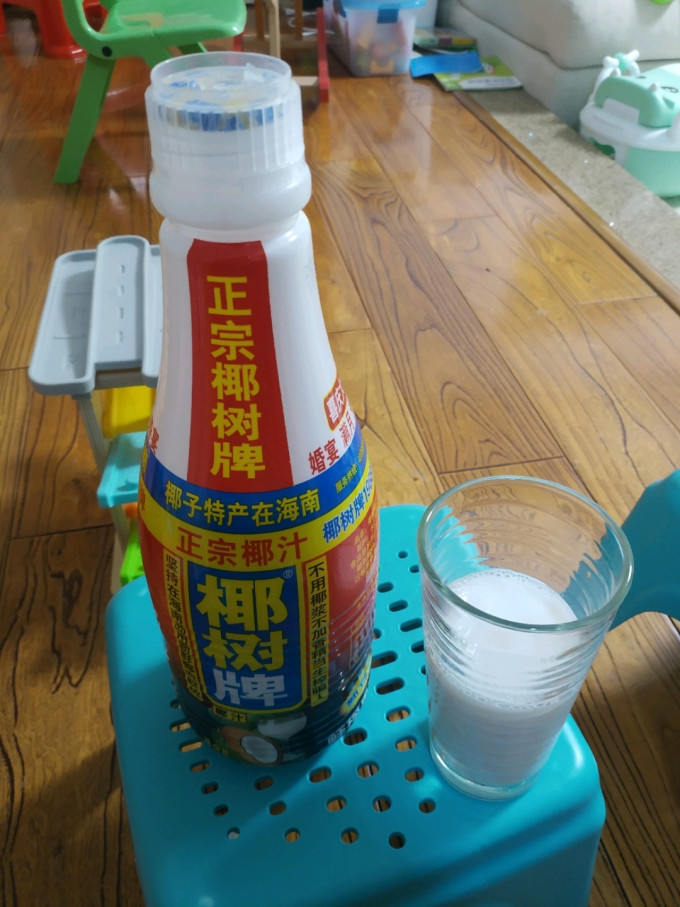 椰树乳饮料