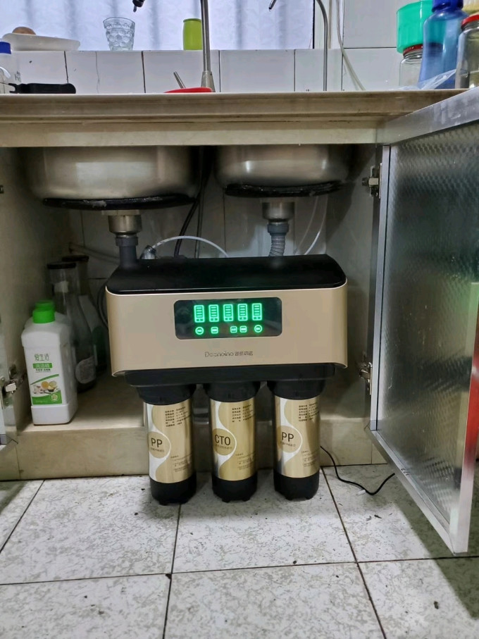 壁挂管线机