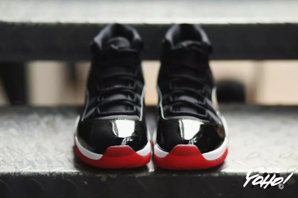 潮闻快食丨黑红Air Jordan XI抢先实物鉴赏, Supreme x Martin Wong联名系列释出