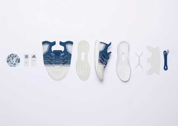 潮闻快食丨黑红Air Jordan XI抢先实物鉴赏, Supreme x Martin Wong联名系列释出