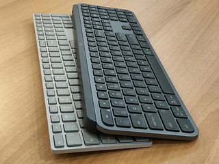 Logitech MX Keys无线键盘