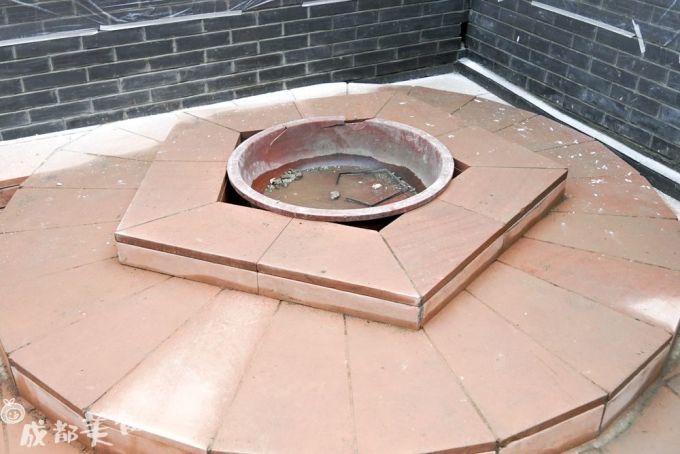 去1300年的唐昌古镇!吃街巷里的「风吹吹」