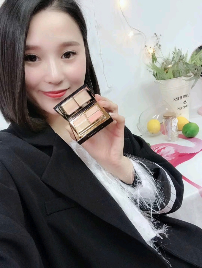 丸碧面部彩妆