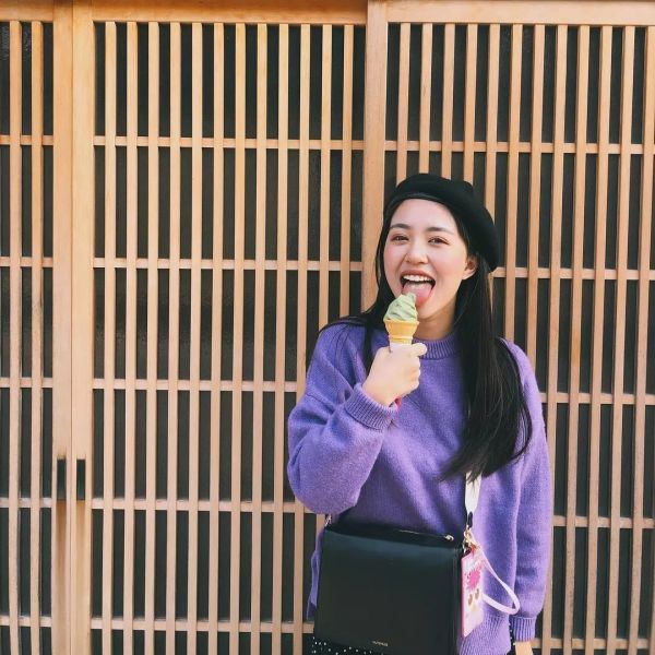 这个全越南笑得最甜的女生,真的太会拍照了!