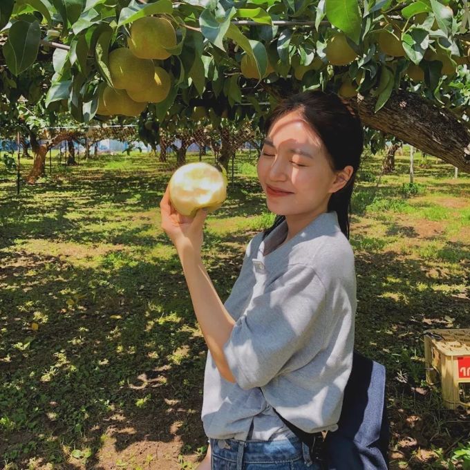 这个全越南笑得最甜的女生,真的太会拍照了!