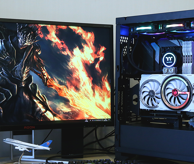 预算2.5万  给新入职的95后小哥哥装了台9900ks+2080Ti HOF 主机