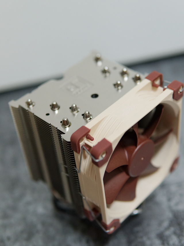 ITX散热器——猫头鹰NH-U9S