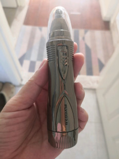 鼻毛旺盛的升级款-飞科电动鼻毛修剪器
