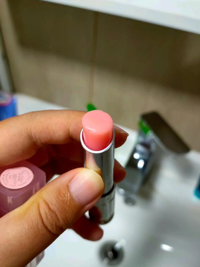 迪奥润唇膏