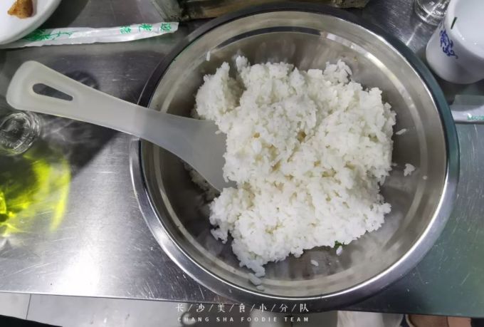 虽然这是我拍过最丑的探店照片,可是它真香啊!