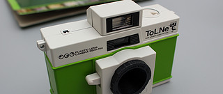 Tomy ToLNe—这是一个有趣的胶卷相机