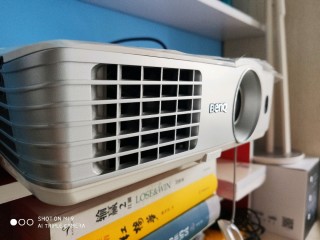 明基w1070+性价比最高的灯泡投影机