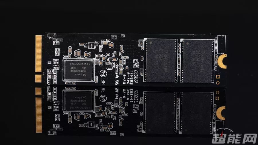 希捷酷玩固态520系列1TB M.2 SSD评测：PCI-E 4.0让游戏进一步加速