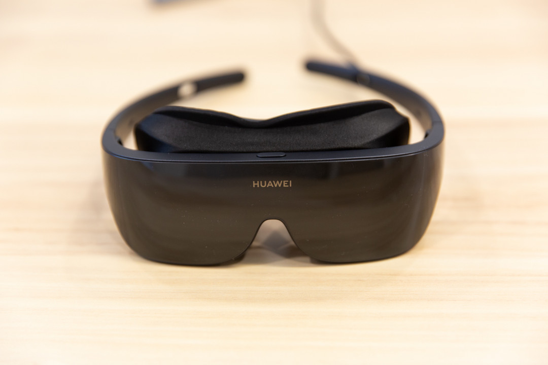能通勤携带的VR，随时开启私人影院：HUAWEI VR Glass 《到站秀》体验