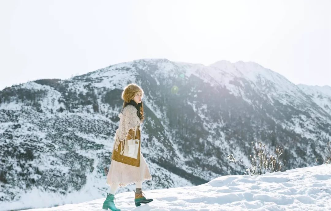 如何给女朋友拍一组好看的雪景照?
