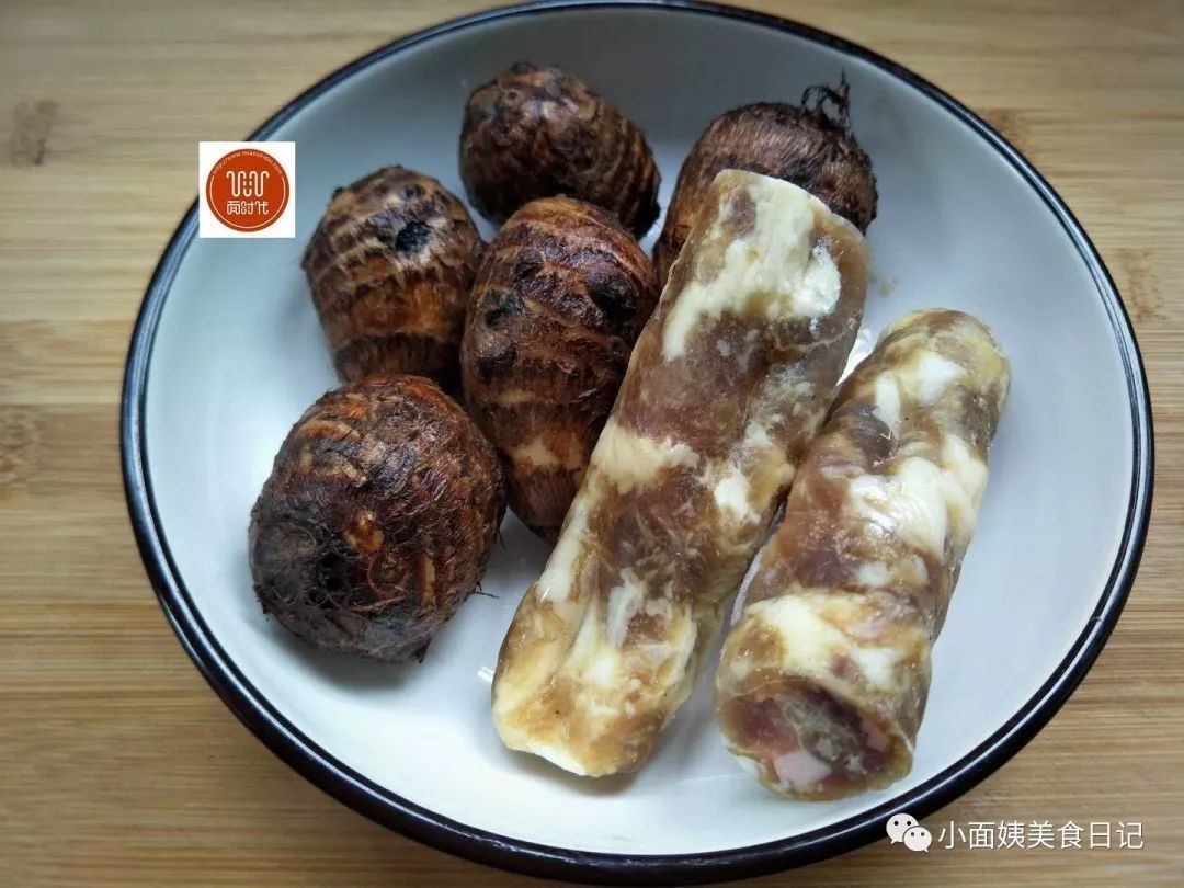这两种食材简单一蒸，好吃极了，味道鲜美又营养，冬天要多吃！