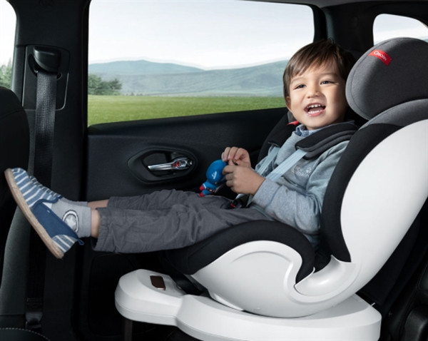 0-12岁都能用，可 360°自由旋转：小米有品众筹儿童安全座椅