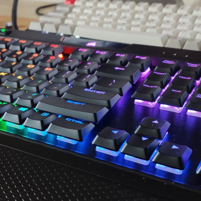 这次上了贼船——美商海盗船K70 MK.2灵动版CHERRY红短轴（含视频展示）